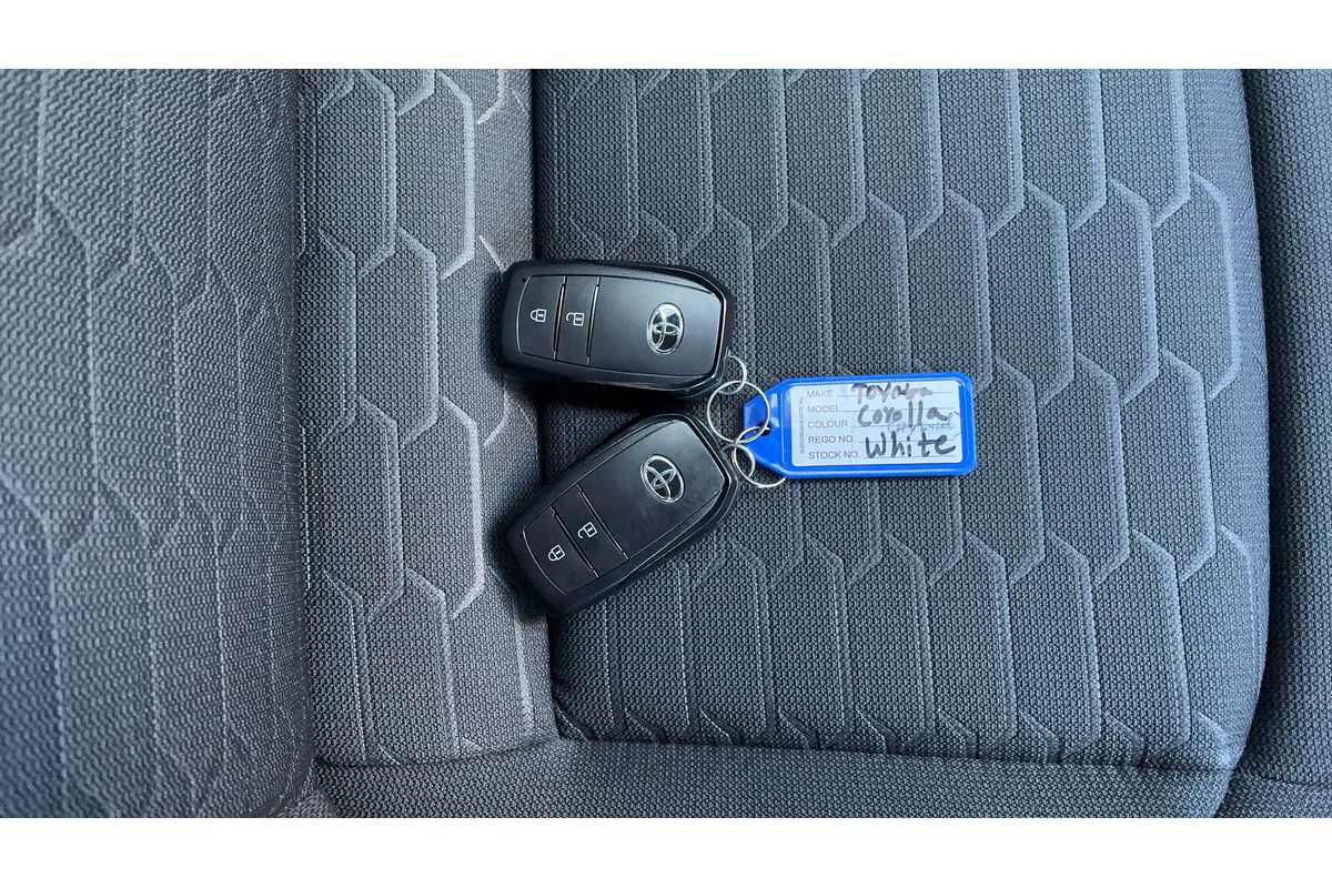 2025 Toyota Corolla Ascent Sport Hybrid ZWE219R
