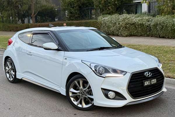 2017 Hyundai Veloster SR Turbo FS5 Series II