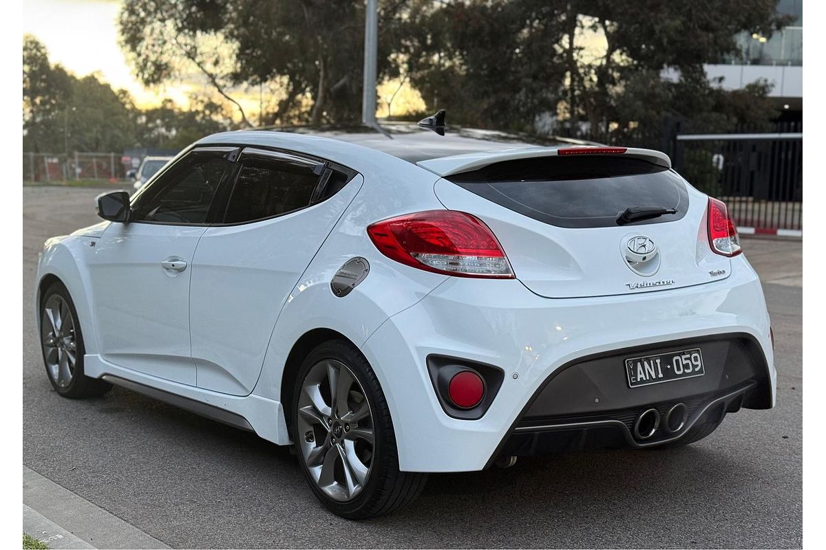 2017 Hyundai Veloster SR Turbo FS5 Series II