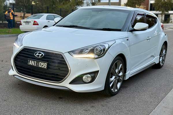 2017 Hyundai Veloster SR Turbo FS5 Series II