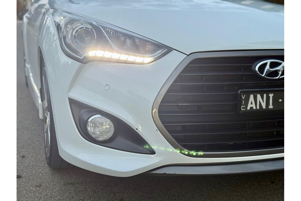 2017 Hyundai Veloster SR Turbo FS5 Series II