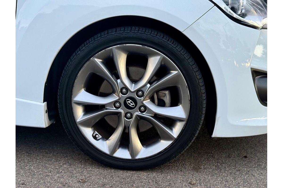 2017 Hyundai Veloster SR Turbo FS5 Series II