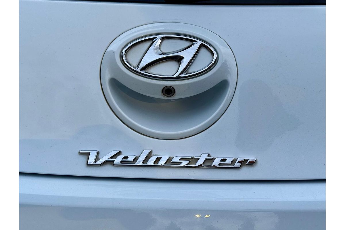 2017 Hyundai Veloster SR Turbo FS5 Series II