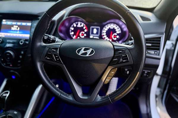 2017 Hyundai Veloster SR Turbo FS5 Series II
