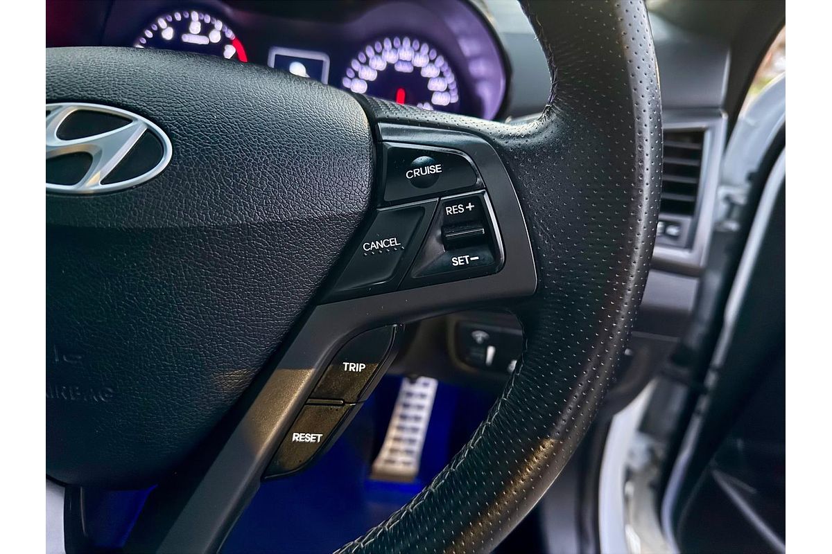 2017 Hyundai Veloster SR Turbo FS5 Series II