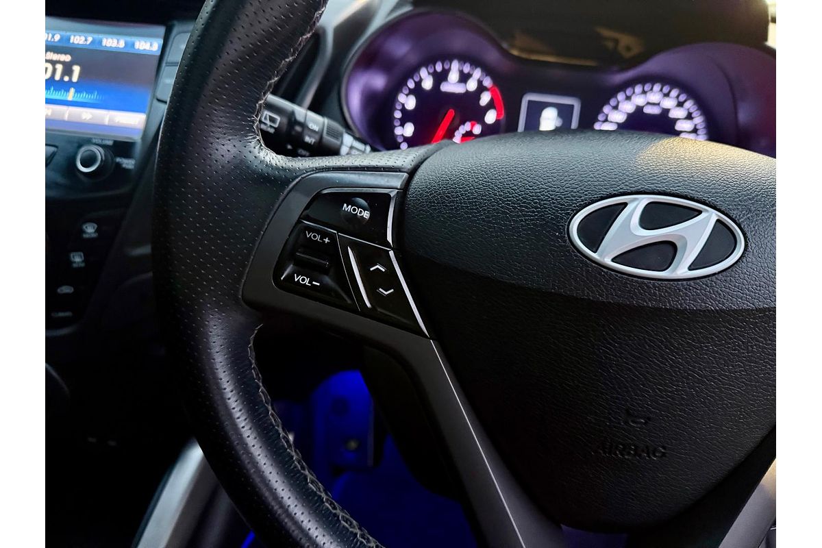 2017 Hyundai Veloster SR Turbo FS5 Series II