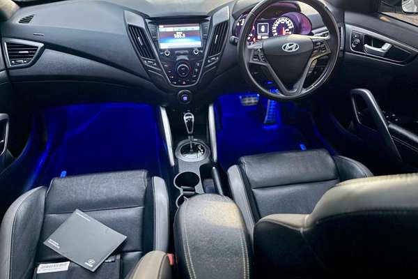 2017 Hyundai Veloster SR Turbo FS5 Series II