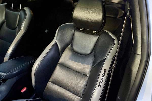 2017 Hyundai Veloster SR Turbo FS5 Series II