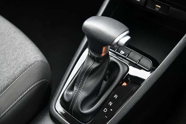 2023 Kia Stonic S YB