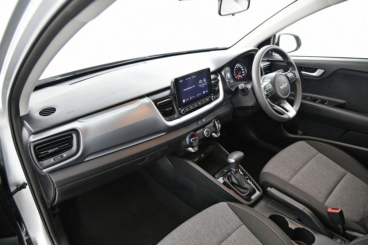 2023 Kia Stonic S YB
