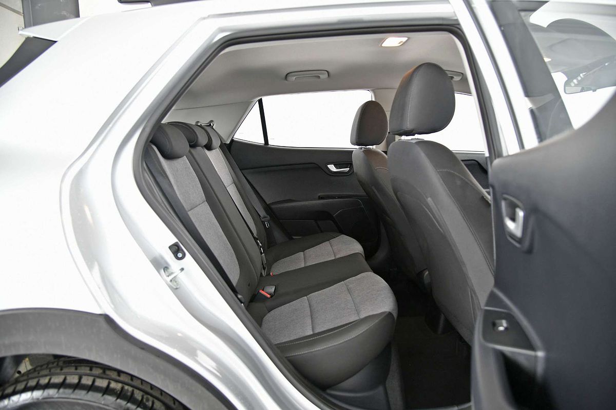 2023 Kia Stonic S YB