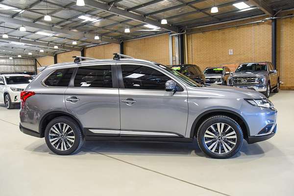 2020 Mitsubishi Outlander LS ZL
