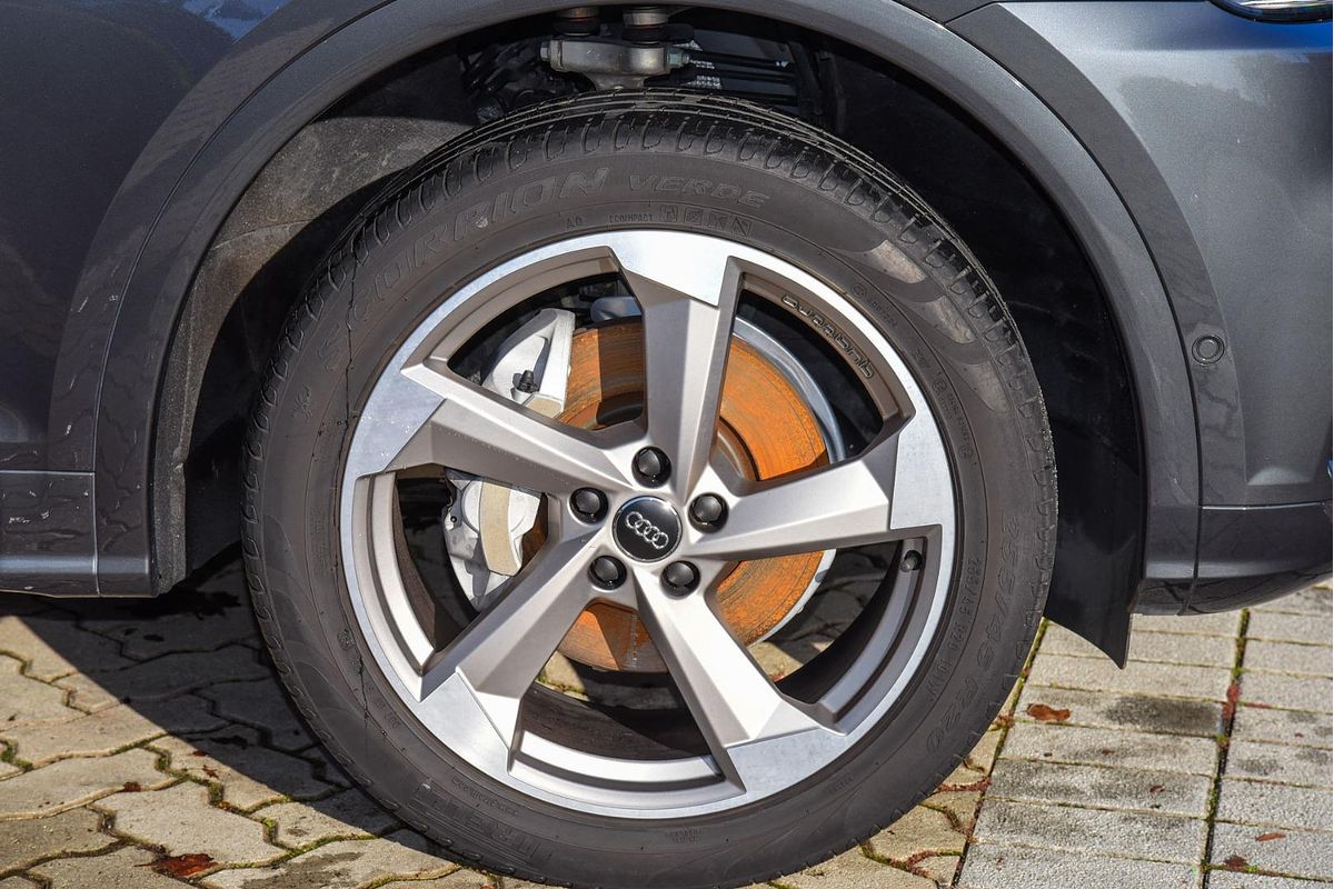 2020 Audi Q5 40 TDI sport FY
