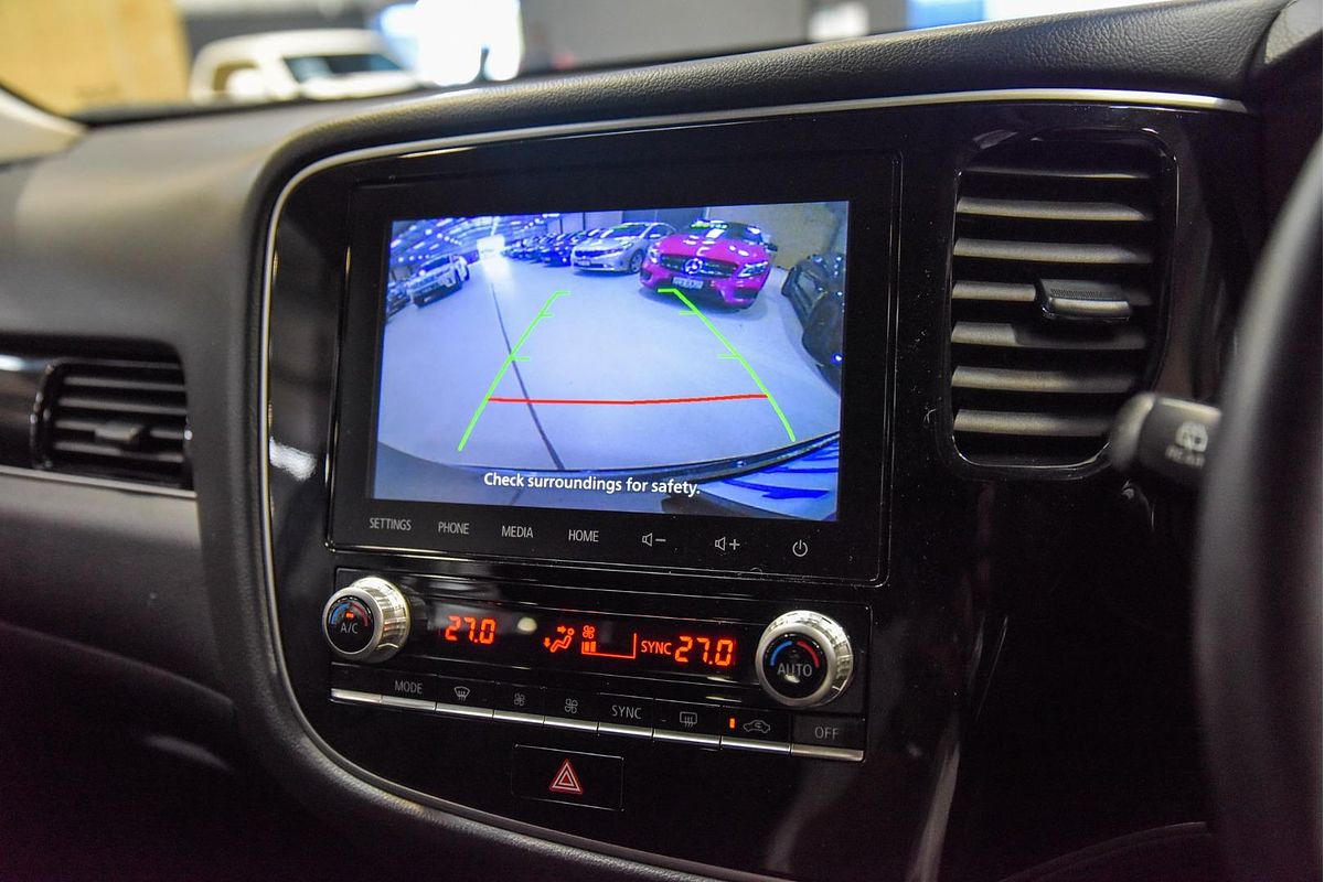 2020 Mitsubishi Outlander LS ZL