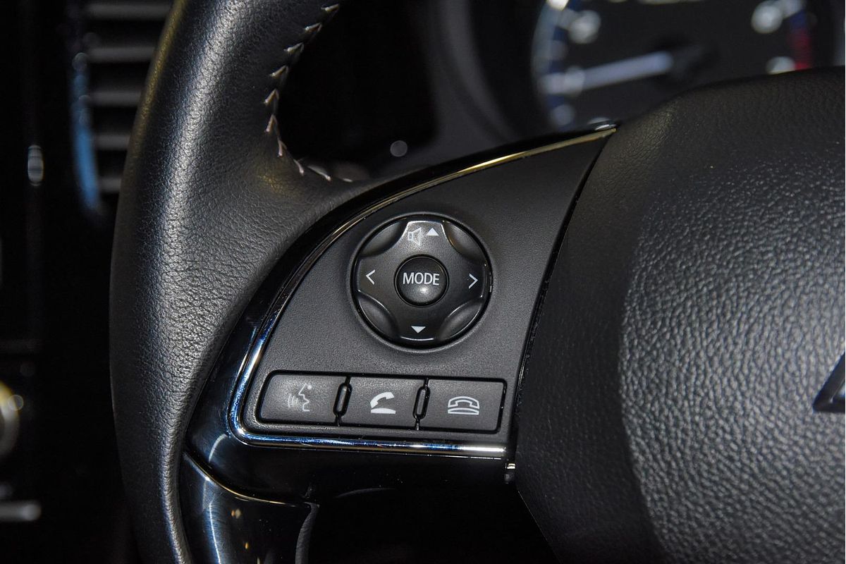 2020 Mitsubishi Outlander LS ZL