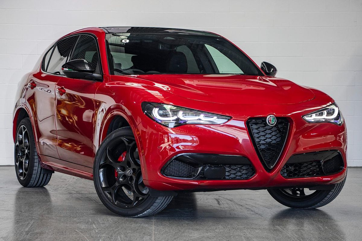2025 Alfa Romeo Stelvio Tributo Italiano Series 5
