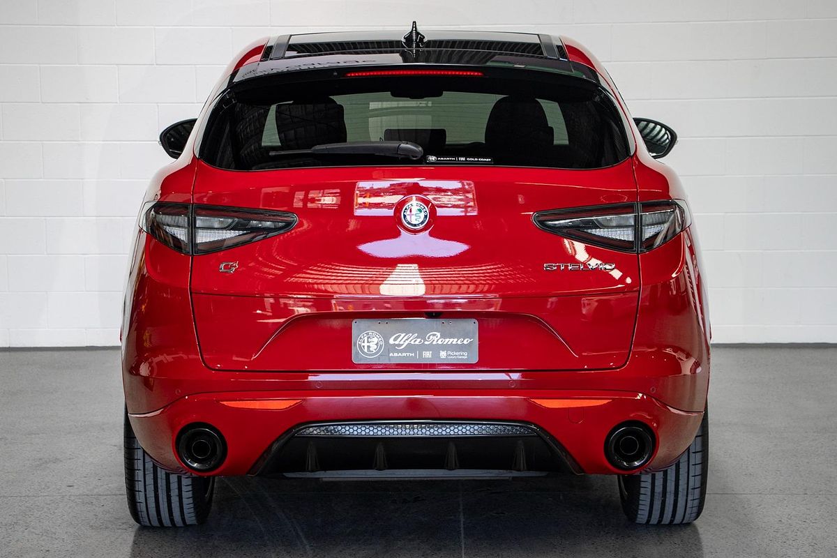 2025 Alfa Romeo Stelvio Tributo Italiano Series 5