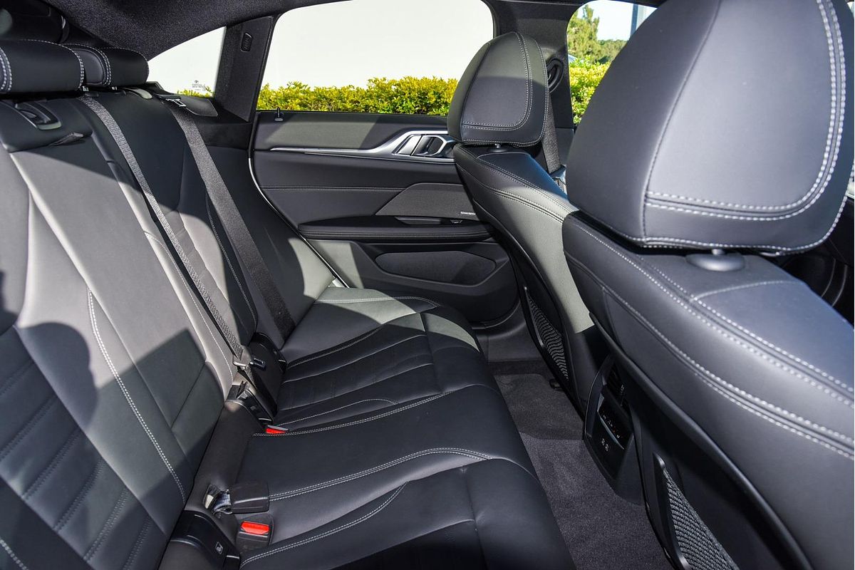 2023 BMW i4 M50 G26
