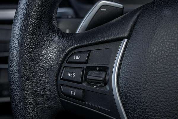2015 BMW 3 Series 330i Luxury Line F30 LCI