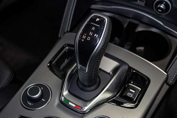 2025 Alfa Romeo Stelvio Tributo Italiano Series 5