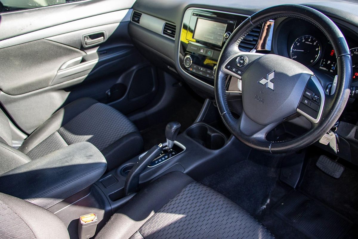2012 Mitsubishi Outlander LS ZJ