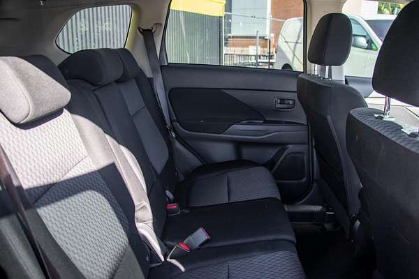 2012 Mitsubishi Outlander LS ZJ