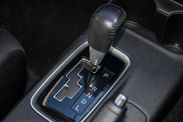 2012 Mitsubishi Outlander LS ZJ