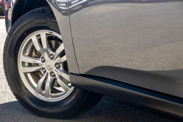 2012 Mitsubishi Outlander LS ZJ