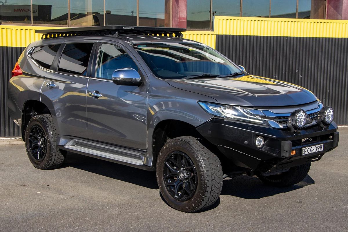 2016 Mitsubishi Pajero Sport GLS QE