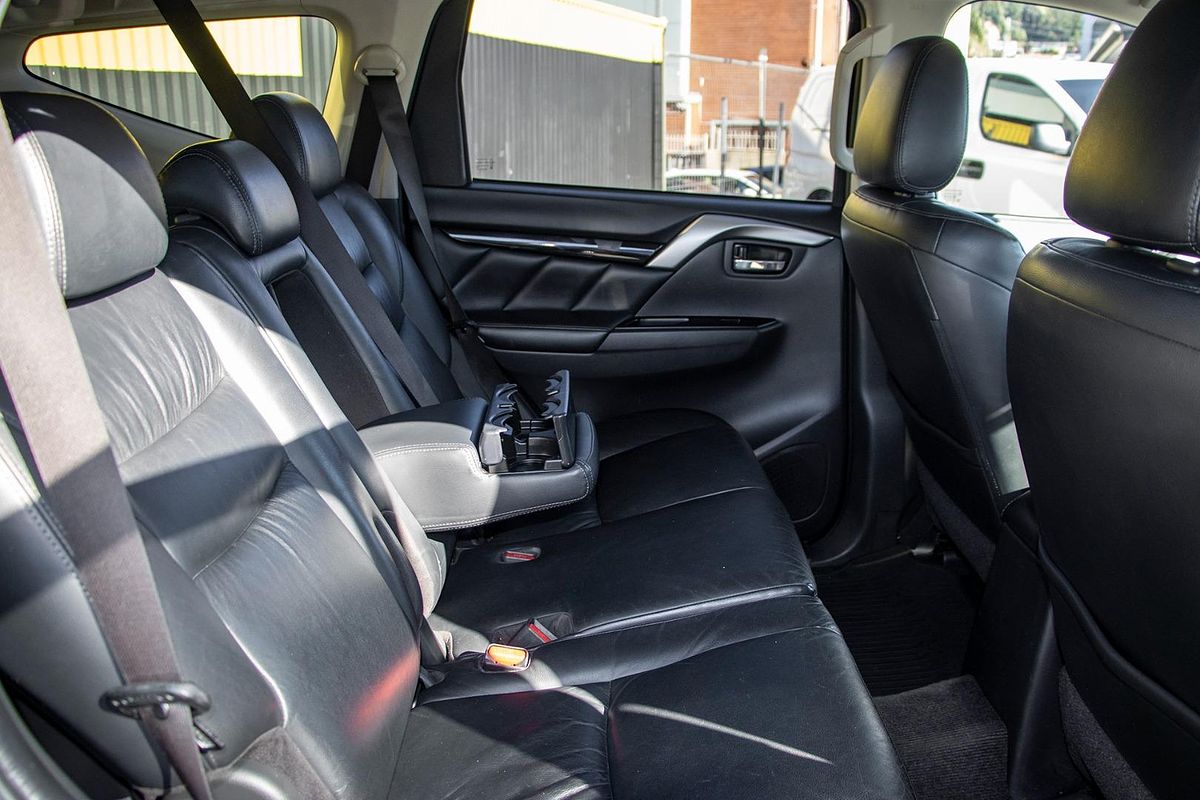 2016 Mitsubishi Pajero Sport GLS QE