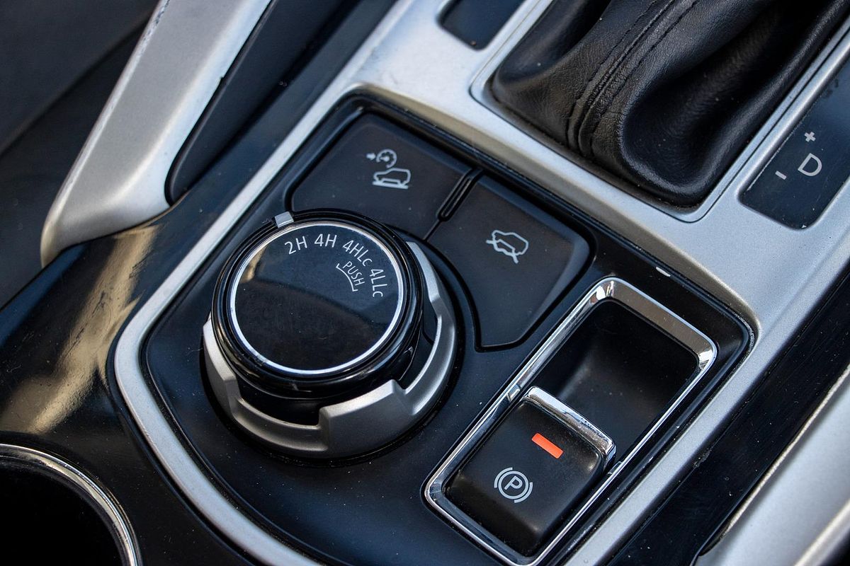 2016 Mitsubishi Pajero Sport GLS QE