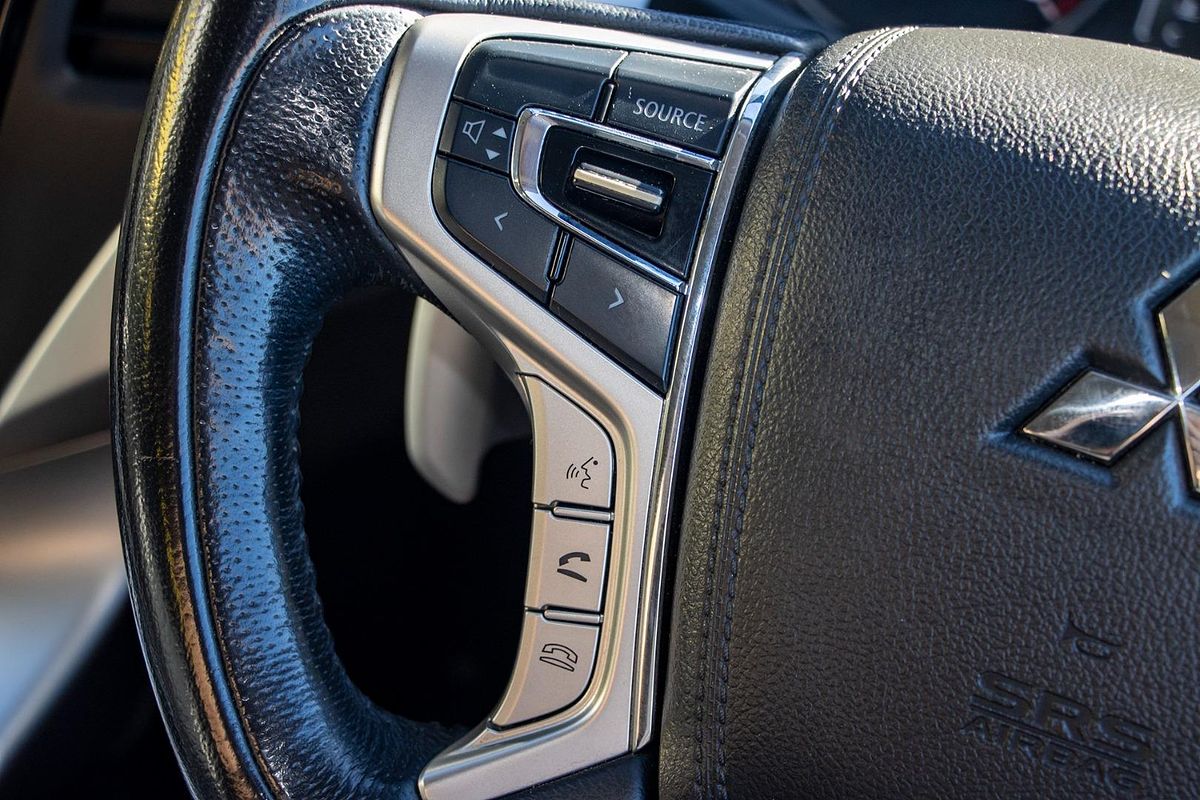2016 Mitsubishi Pajero Sport GLS QE