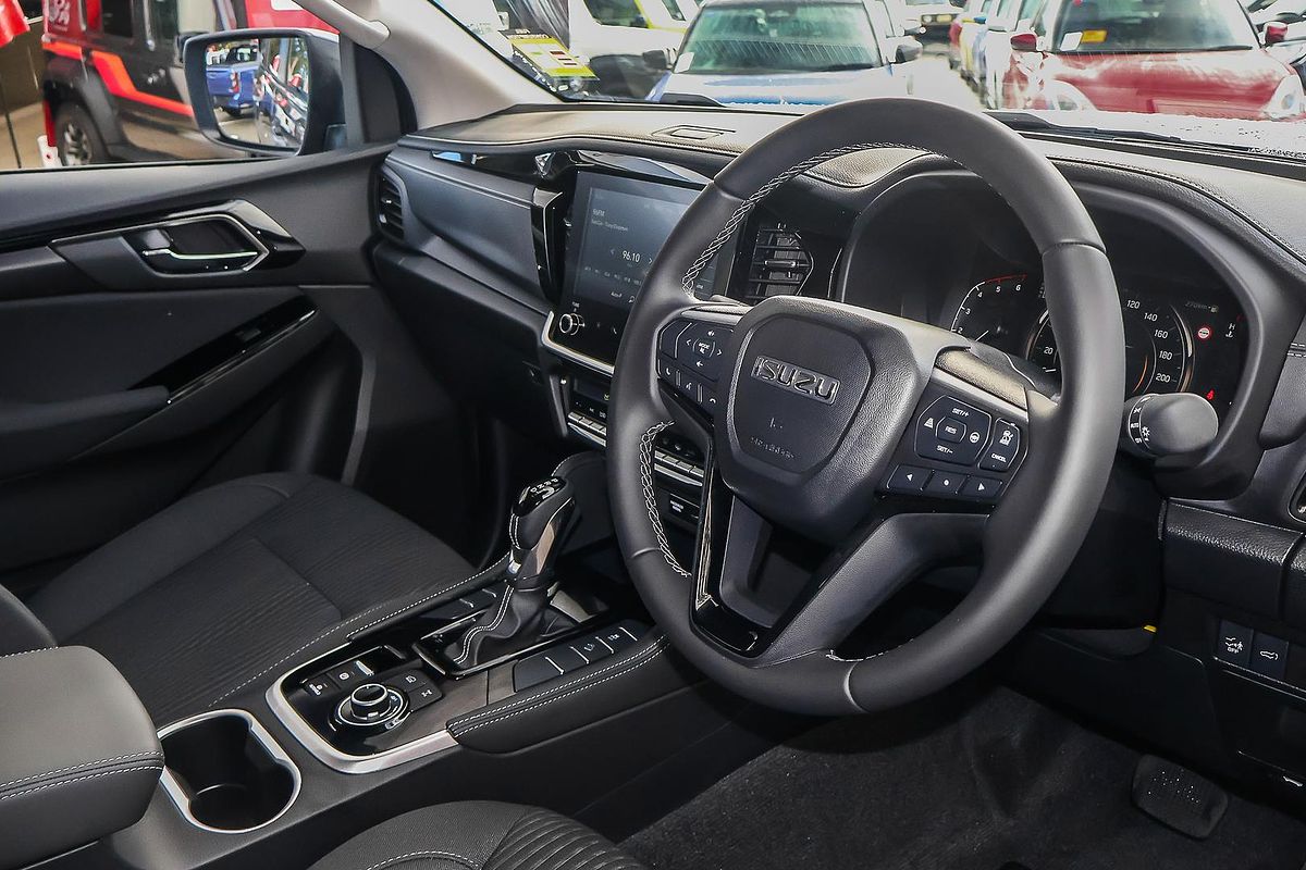 2025 Isuzu MU-X LS-U
