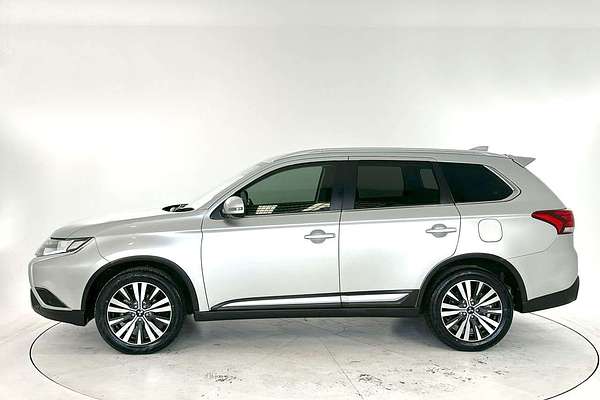 2020 Mitsubishi Outlander LS ZL