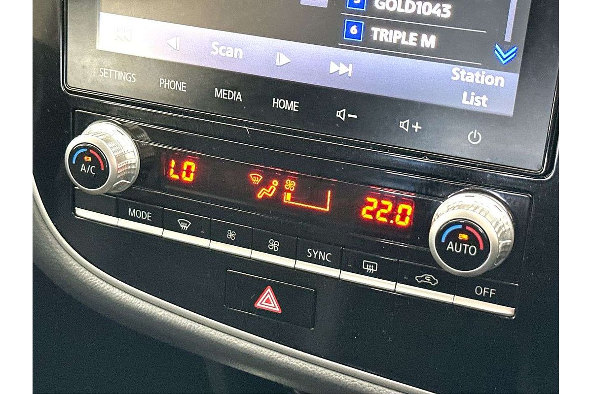 2020 Mitsubishi Outlander LS ZL