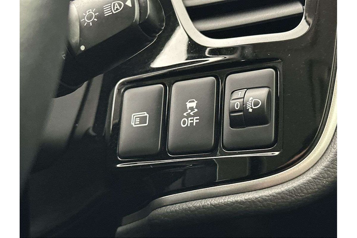 2020 Mitsubishi Outlander LS ZL