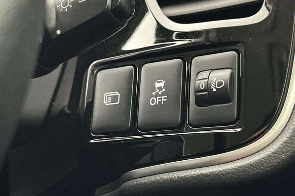 2020 Mitsubishi Outlander LS ZL