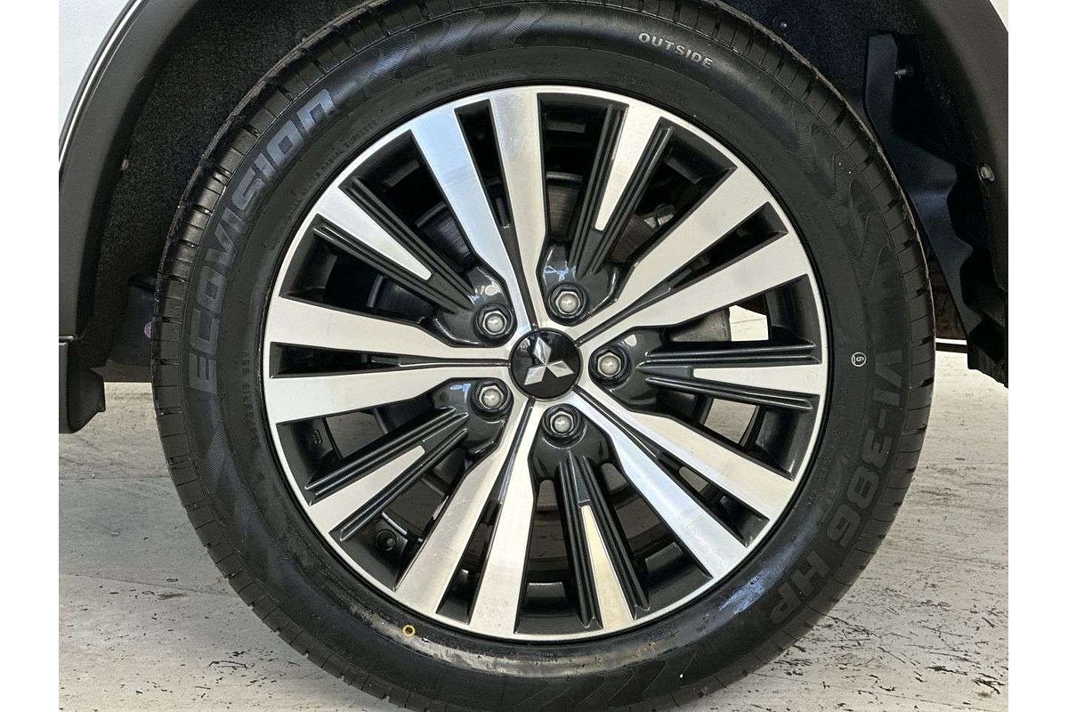 2020 Mitsubishi Outlander LS ZL