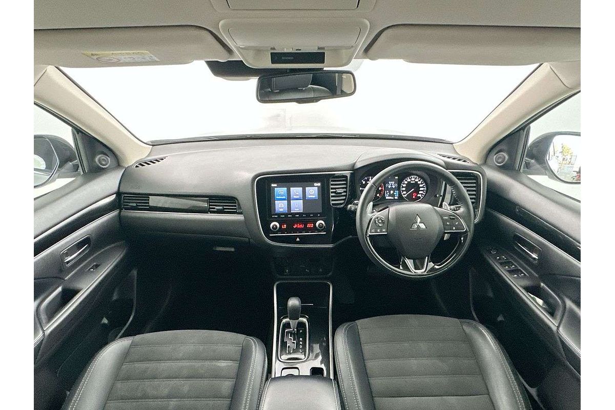2020 Mitsubishi Outlander LS ZL