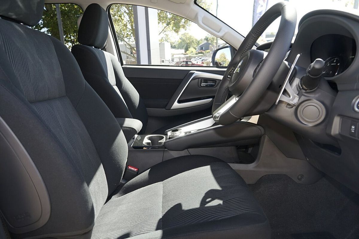 2024 Mitsubishi Pajero Sport GLS QG
