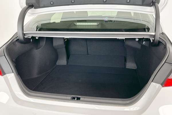 2022 Toyota Camry Ascent AXVH70R