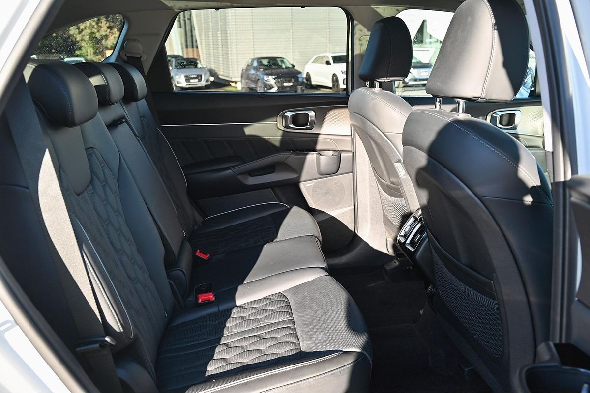 2022 Kia Sorento GT-Line MQ4