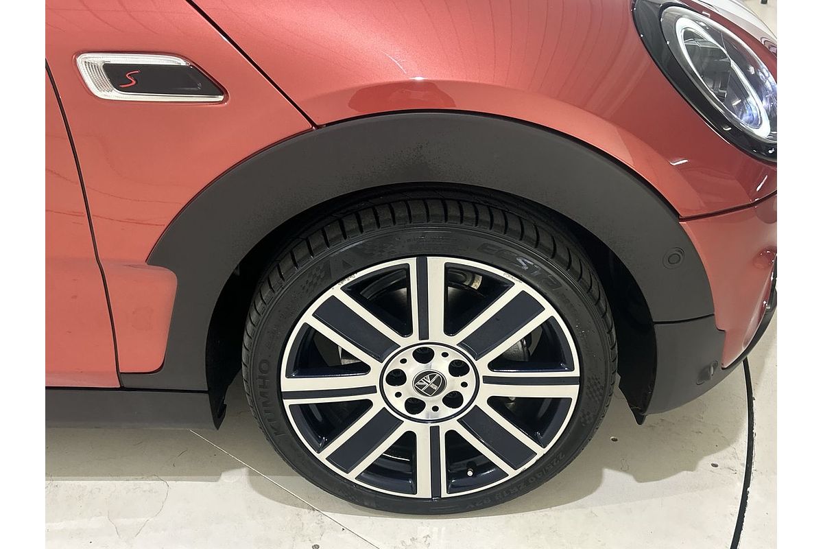 2021 MINI Clubman Cooper S MINI Yours F54 LCI