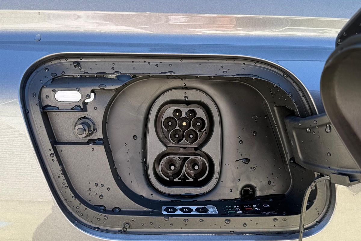 2024 Audi Q4 e-tron 45 F4