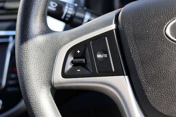 2014 Hyundai Accent Active RB2