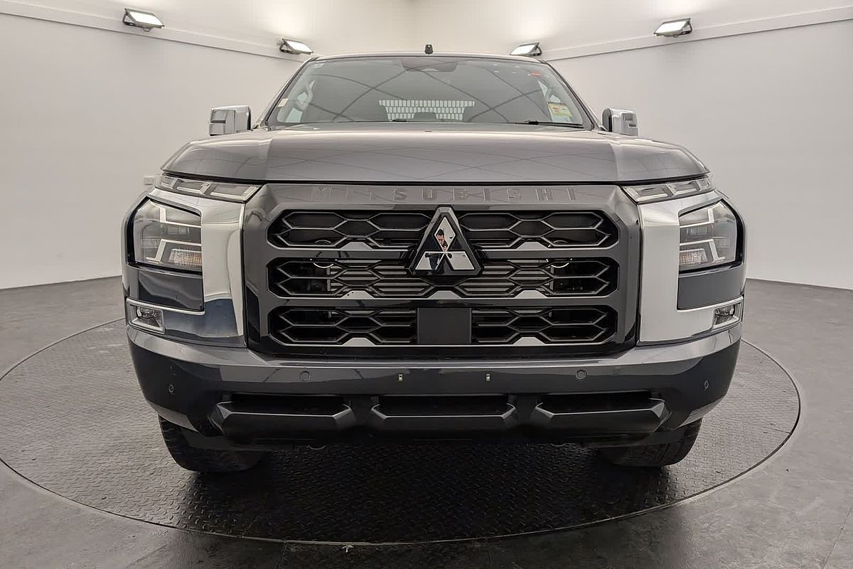 2025 Mitsubishi Triton GLS MV 4X4