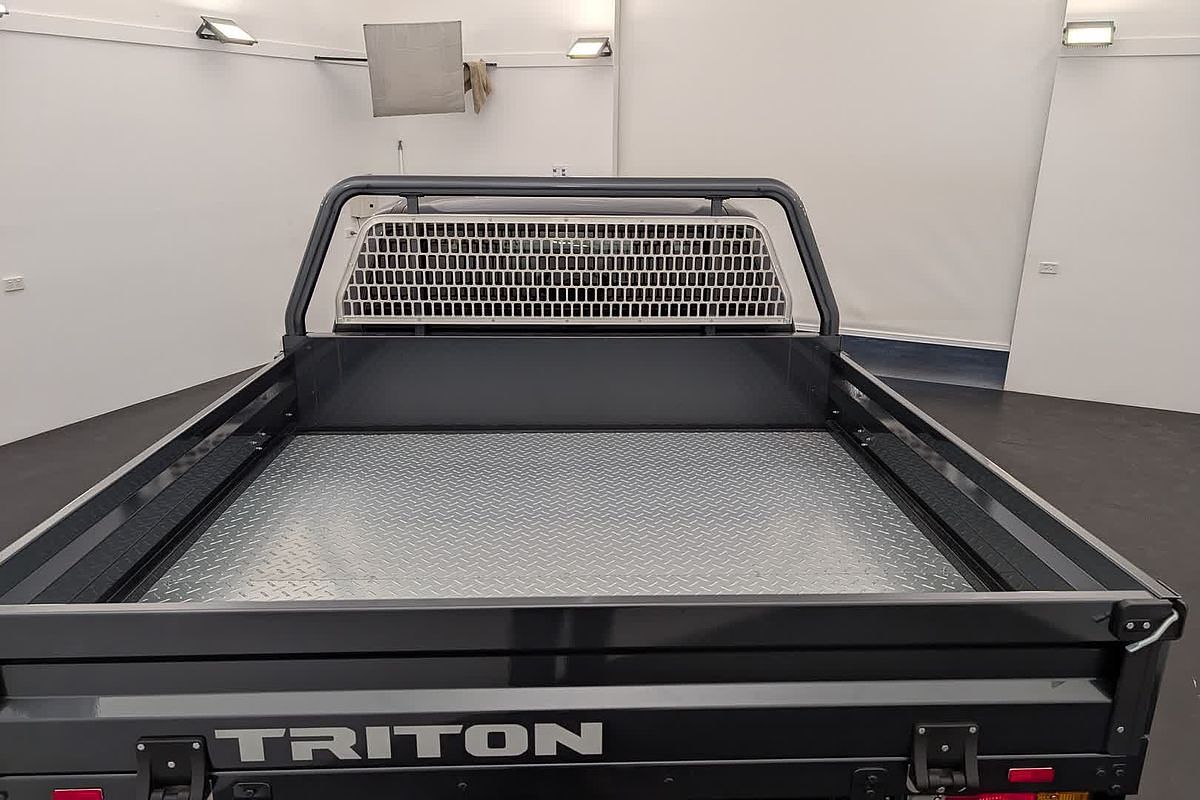 2025 Mitsubishi Triton GLS MV 4X4