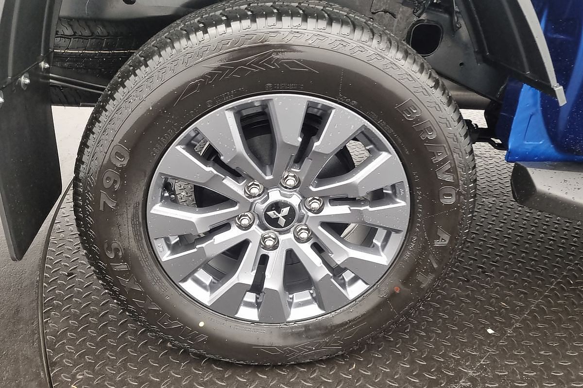 2025 Mitsubishi Triton GLS MV 4X4
