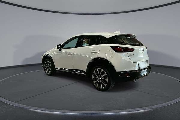 2023 Mazda CX-3 sTouring DK