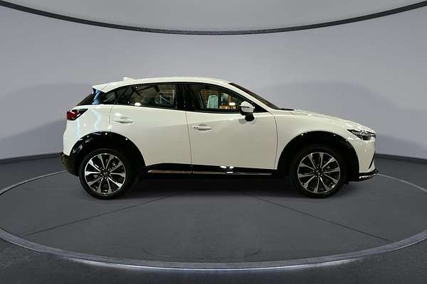 2023 Mazda CX-3 sTouring DK